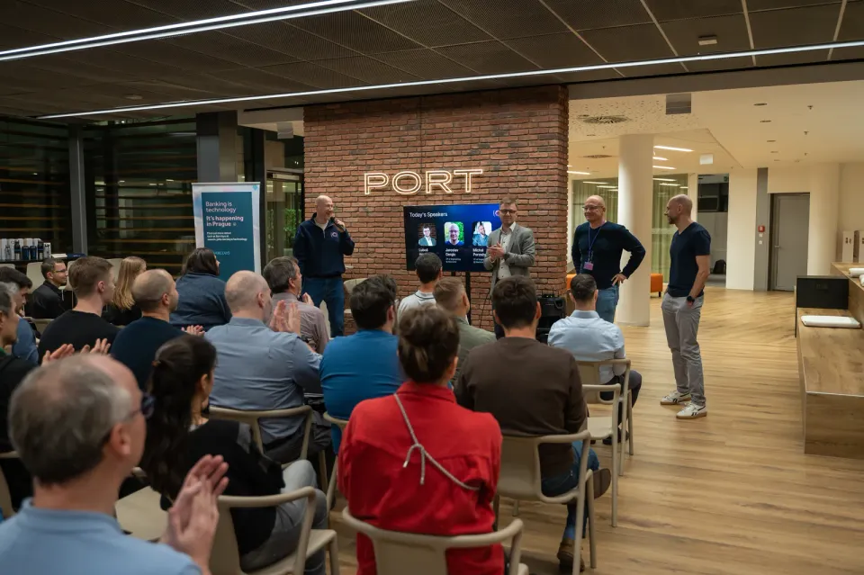 Opening of ELC meetup #32 at Barclays