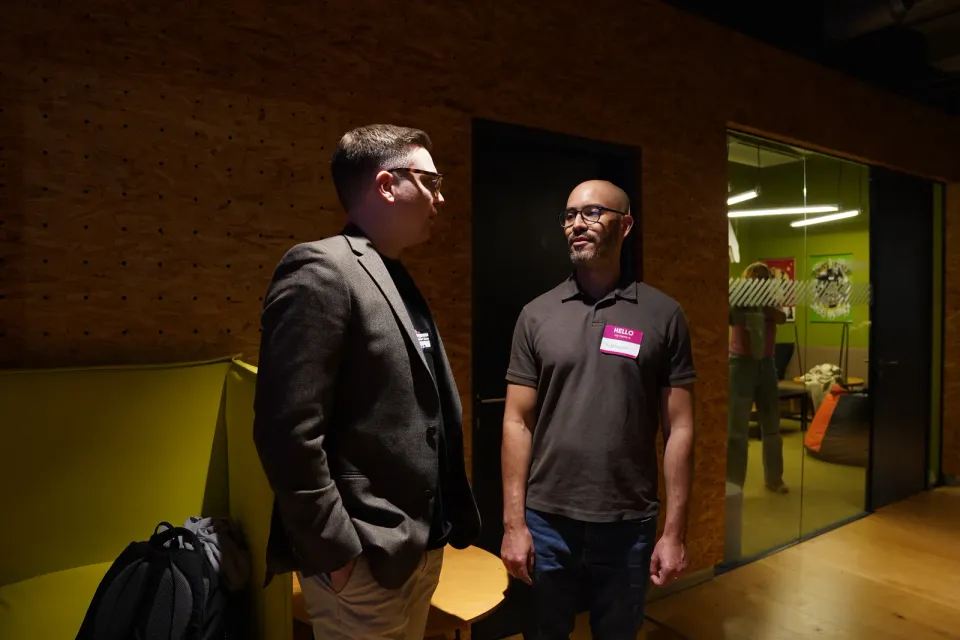 Networking at ELC meetup #42