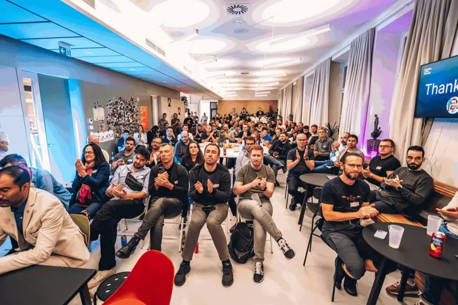 The audience at an ELC meetup in Prague